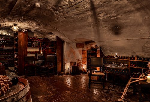 Vadstena klosterhotell vinkjeller
